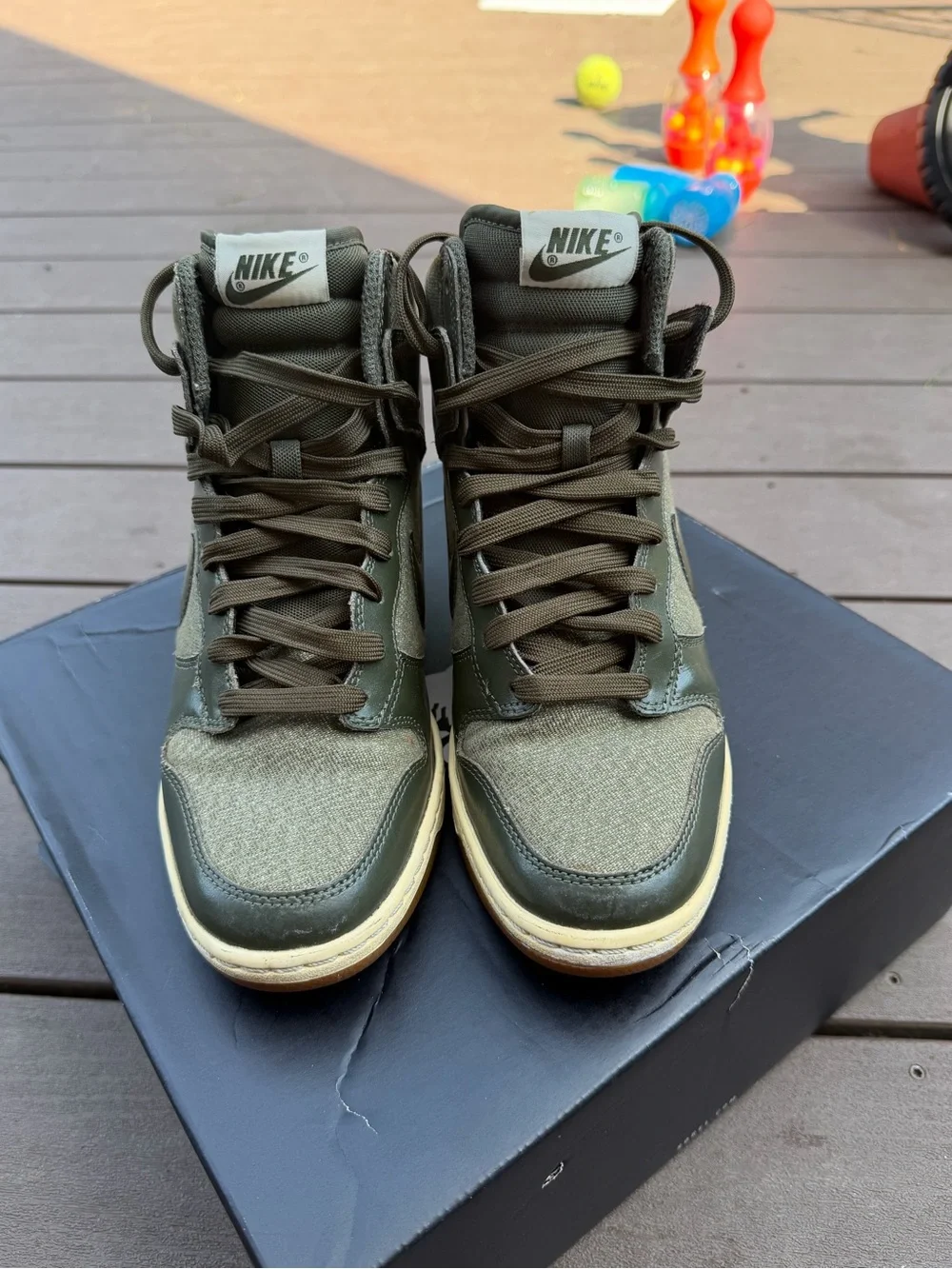 Nike Dunk High Sky Hi Hidden Wedge Forest Green Gum Sneakers Women’s Size 8 Camo